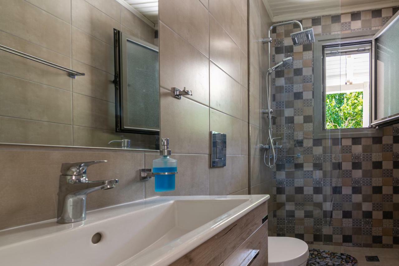 Villa Athina Angon エクステリア 写真